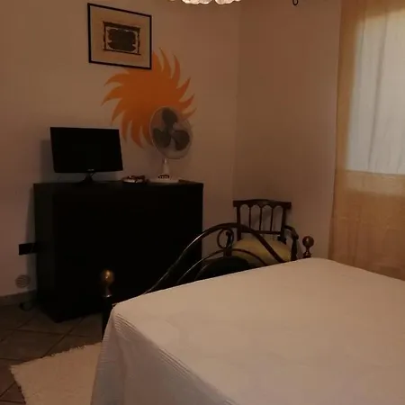 Konukevi Sa Dommu De Nella Assemini