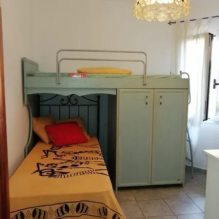 Konukevi Sa Dommu De Nella Assemini